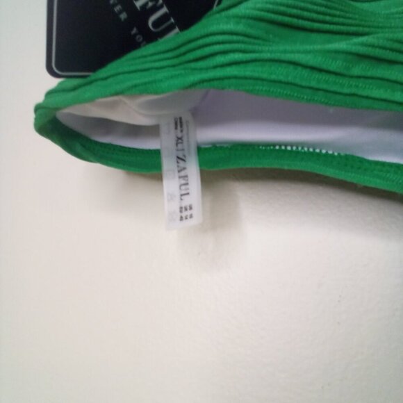 Zaful Swimsuit Bikini Women XL 2 Piece High Rise Ribbed Textured Green - Picture 9 of 16